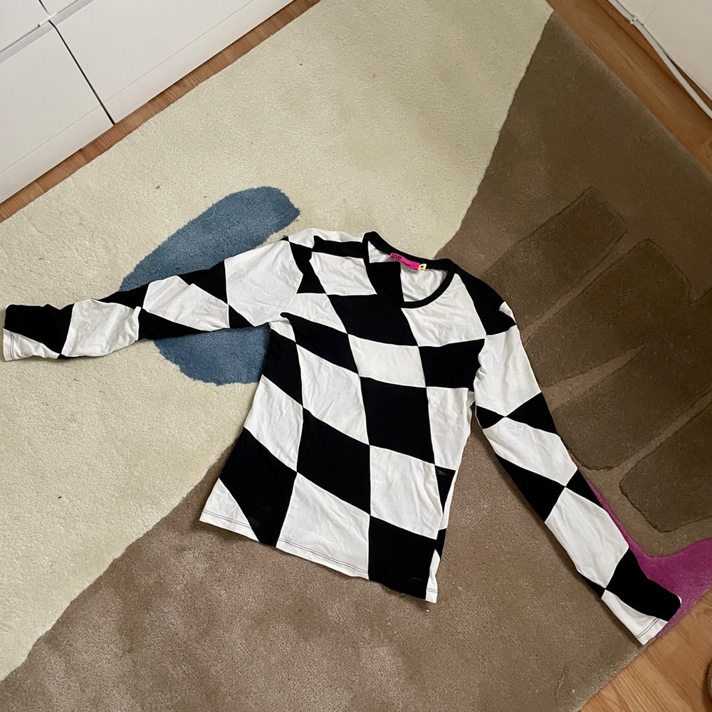 Tyler McGillivary Warped Top